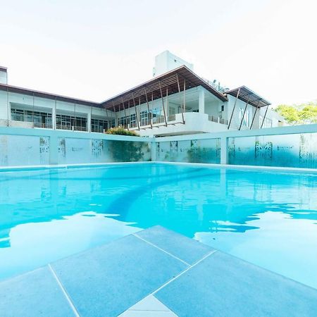 Reddoorz Premium @ Cityland Tagaytay 2 Tagaytay City Buitenkant foto