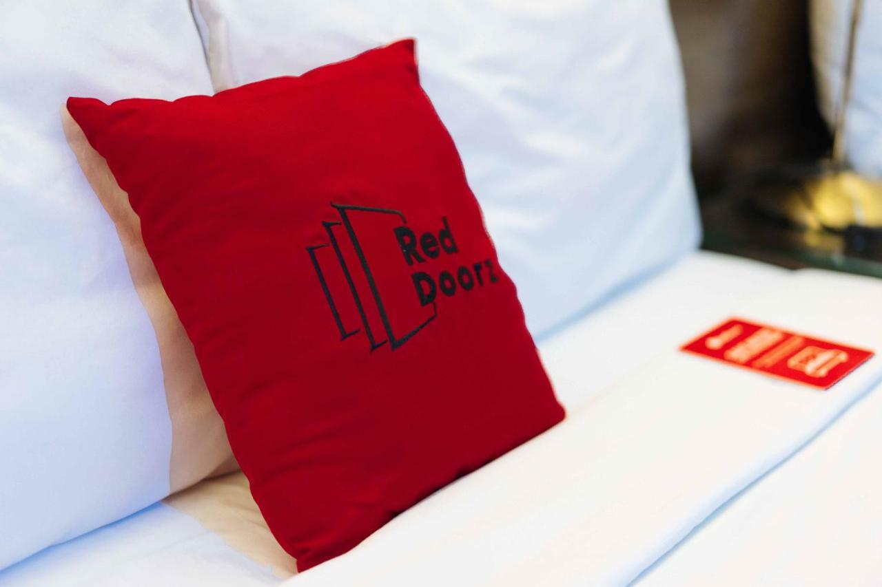 Reddoorz Premium @ Cityland Tagaytay 2 Tagaytay City Buitenkant foto