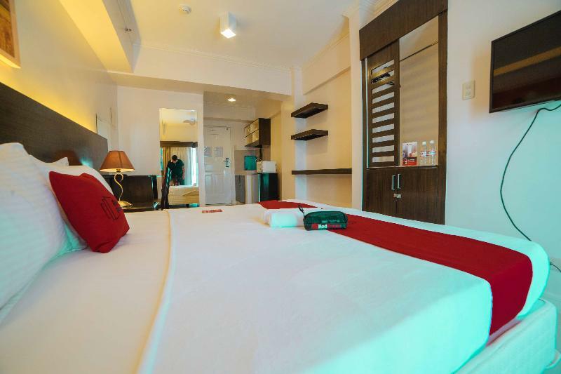 Reddoorz Premium @ Cityland Tagaytay 2 Tagaytay City Buitenkant foto